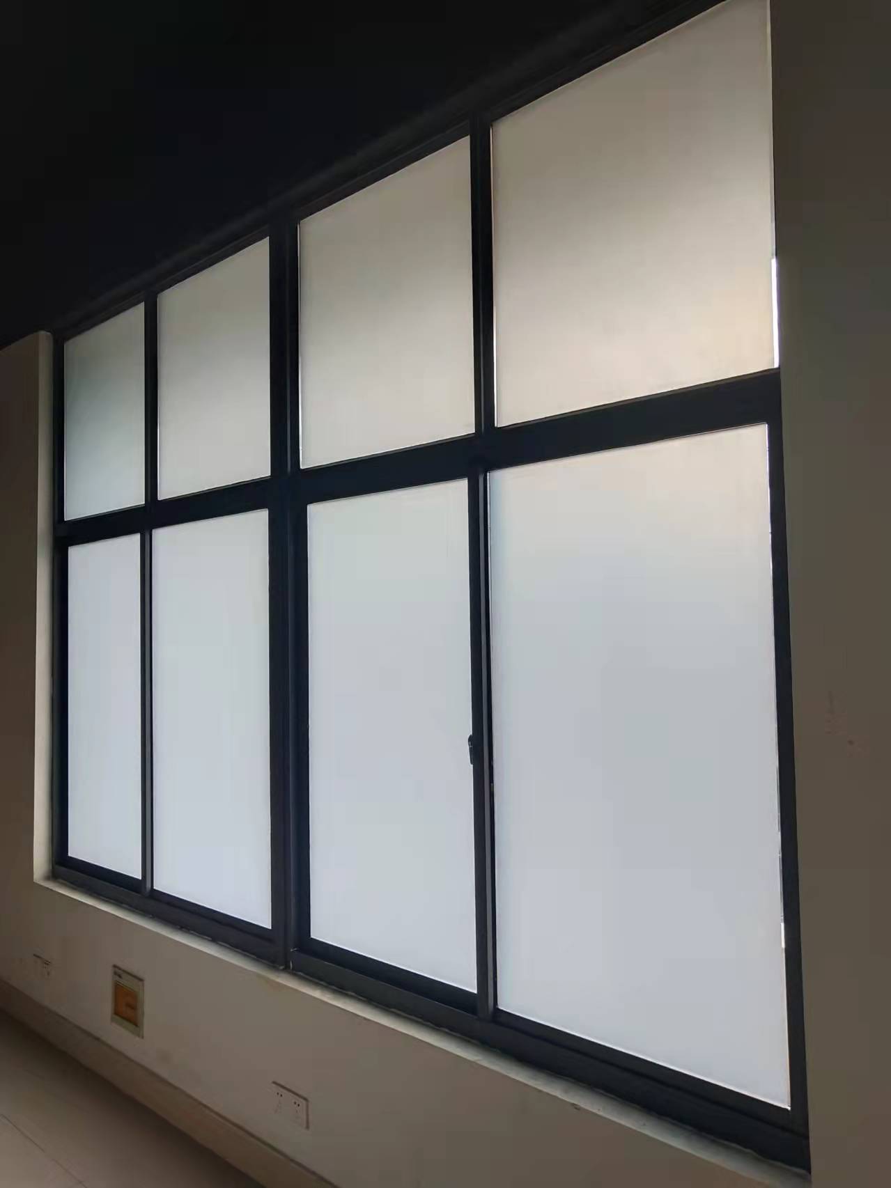 工廠(chǎng)車(chē)間磨砂膜案例